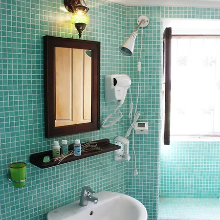 Guest house Al 583 Di 4*