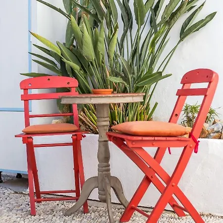 Al 583 Di בית הארחה