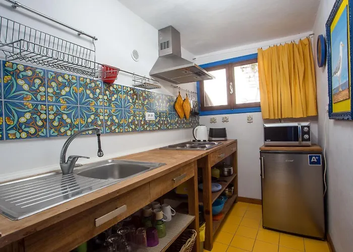 Al 583 Di لينثوس